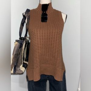 French Connection Women's Mozart Popcorn Sleeveless sweater vest Size Medium